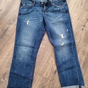 Old Navy Distressed Capri